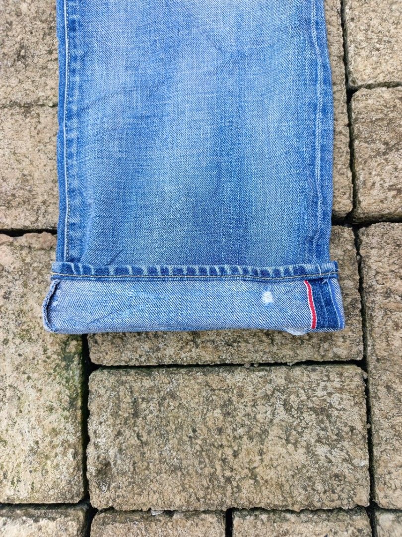 Gas Jeans Selvedge (Category: Jeans) located in Davao. Submitted by karlito. (Listing ID 1468560930, Image 3). Description: Waist 31 Length 40.5 Hem 7.5 issue: distressed.