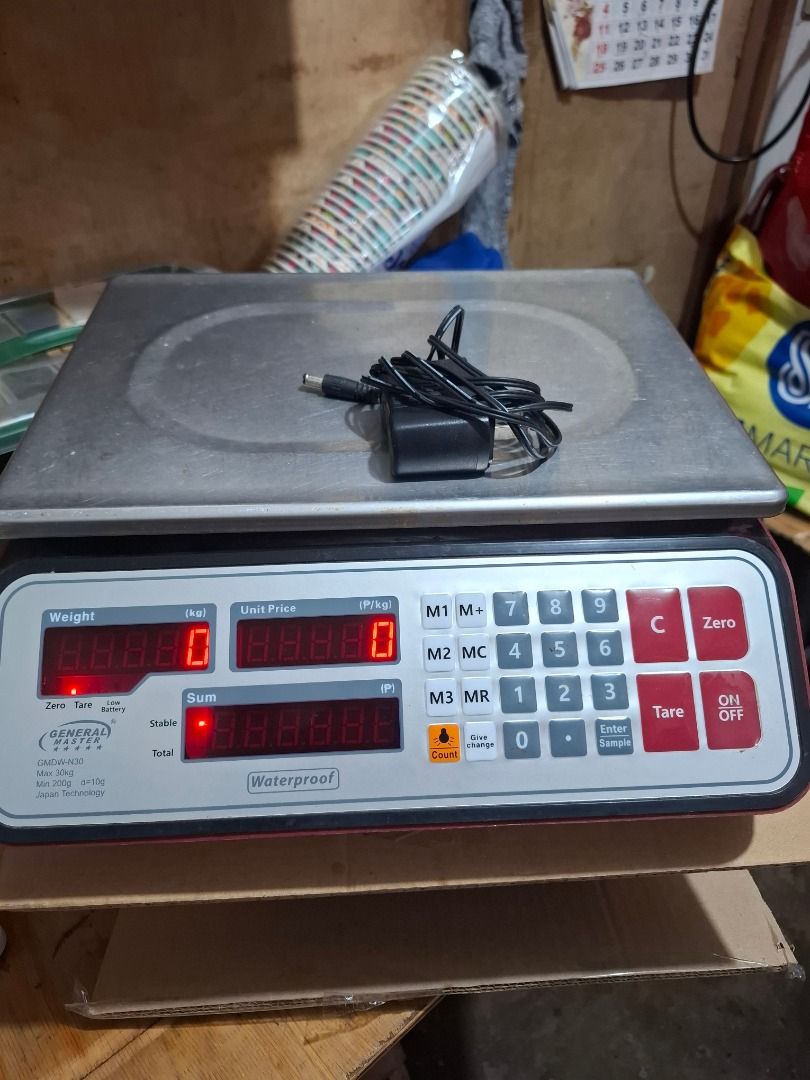 General Master GM2KA-N30 Digital Price Computing Scale (Category: Health Monitors & Weighing Scales) located in Paranaque City. Submitted by strawberryeng (Listing ID 1468578438, Image 3). Description: - Brand/Model: General Master GM2KA-N30 Digital Price Computing Scale - Max Capacity: 30kg - Platform: Waterproof stainless steel top - Display: Digital LED screens showing weight, unit price, and total sum - Keypad: Numeric entry buttons with memo