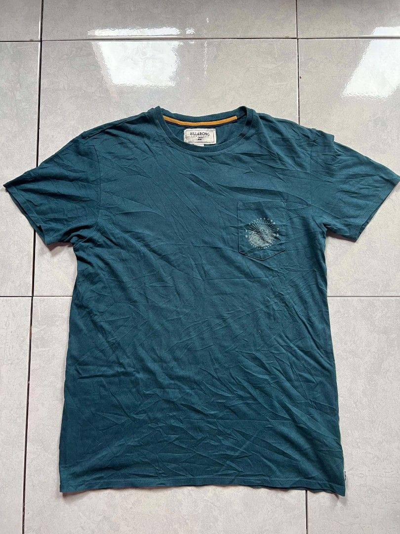 T-shirt BILLABONG (Category: Activewear) located in Zamboanga. Submitted by onlywan_thrift.924 (Listing ID 1468640497, Image 1). Description: .
