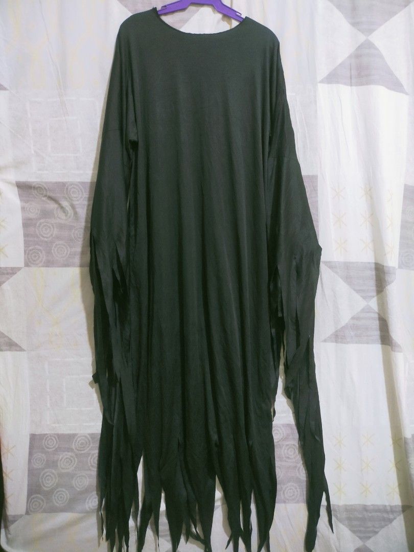 Ghoul Grim Reaper Costume (Category: Dresses) located in Quezon City. Submitted by mcmp1216 (Listing ID 1468644147, Image 1). Description: Large size Halloween Dress Costume Unisex.