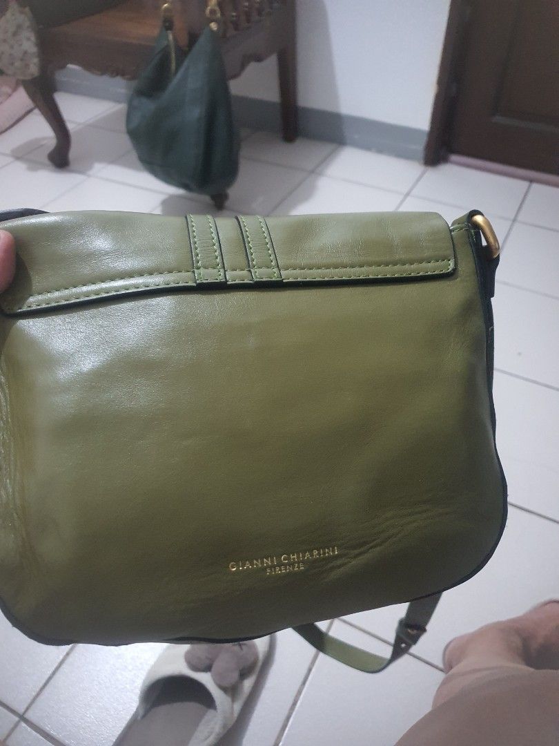 GIANNI CHIARINI FIRENZE italy (Category: Cross-body Bags) located in Trece Martires City. Submitted by thriftollshoppe (Listing ID 1468635512, Image 2). Description: .