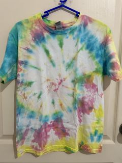 (Category: ) located in . Submitted by preloved_by_workingstudent (Listing ID 1468536645, Image 1). Description: .