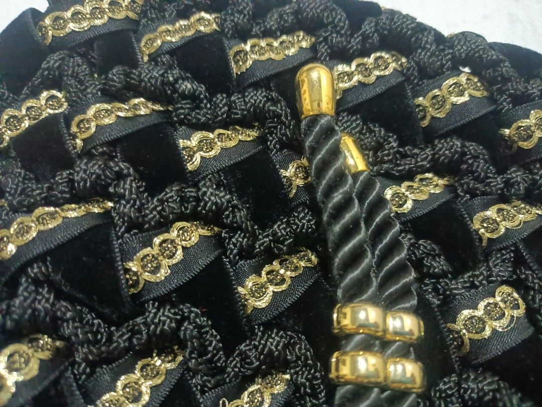 Gold and Black Woven Drawstring Pouch Bag (Category: Purses & Pouches) located in Davao. Submitted by lotispreloved (Listing ID 1468618391, Image 2). Description: .