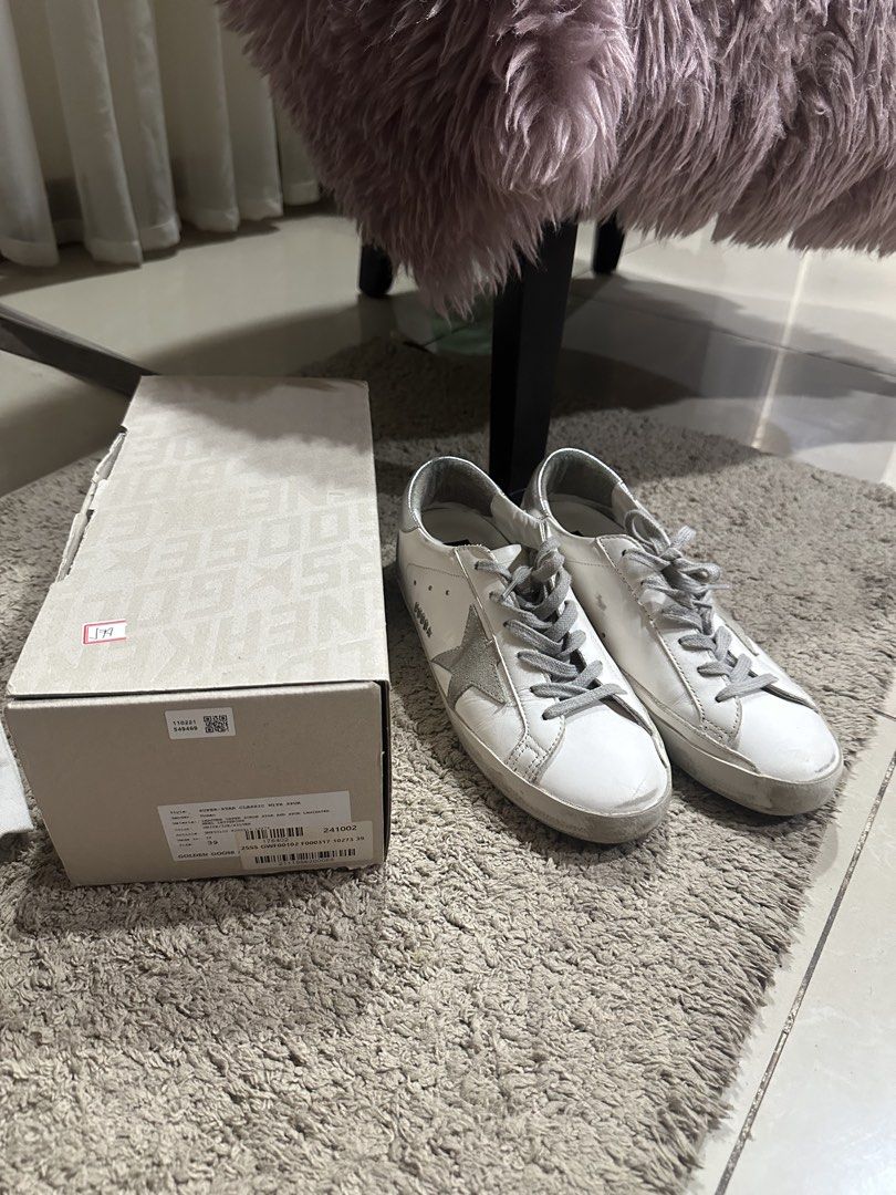 Golden Goose Superstar (Womens US 9) (Category: Sneakers & Footwear) located in Bacolod City. Submitted by passi0nfruitgreentea (Listing ID 1468624744, Image 1). Description: size: womens size us 9 100% authentic (can provide receipt/proof of purchase) used twice bought for 28k.