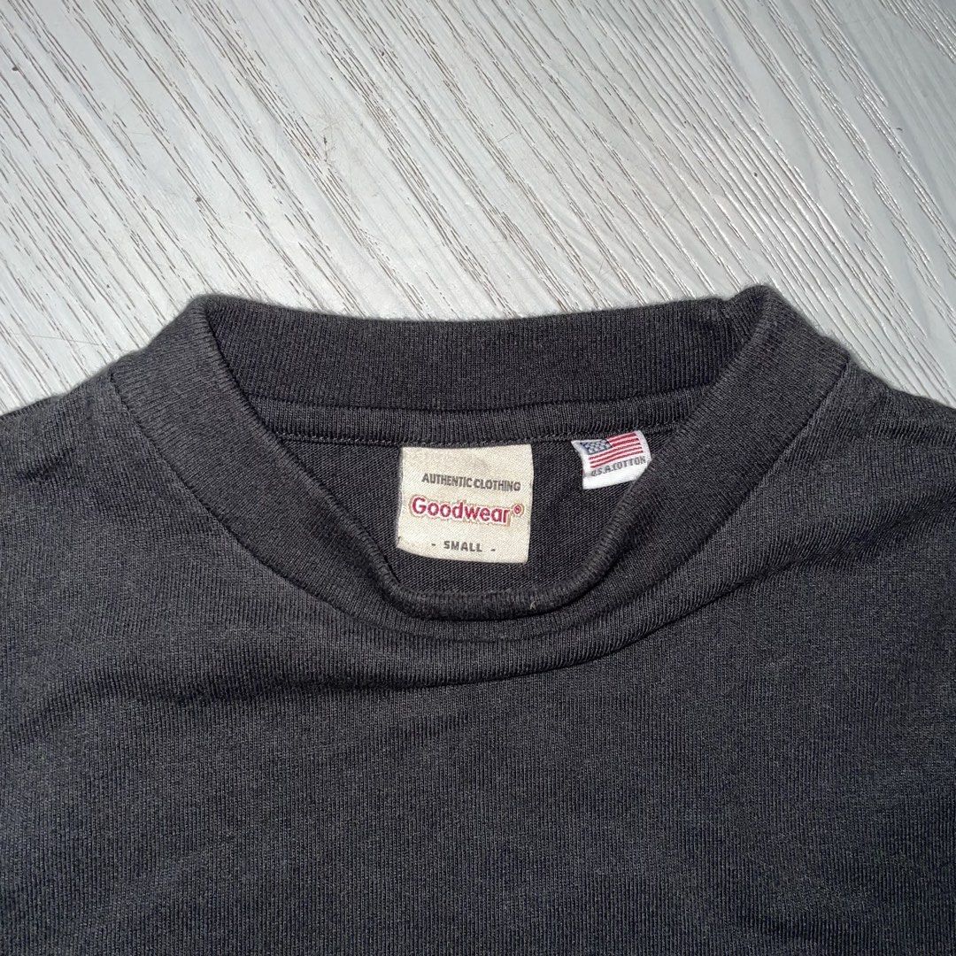 Goodwear (Category: Tshirts & Polo Shirts ) located in Caloocan City. Submitted by thriftytripter (Listing ID 1468581670, Image 3). Description: +Shipping fee width • 19 length • 26 sleeves • 7.5 condition • 10/10 color rate • 10/10 issue • none • Check details before buying • Items are washed and ready to wear • Color may vary due to lighting.