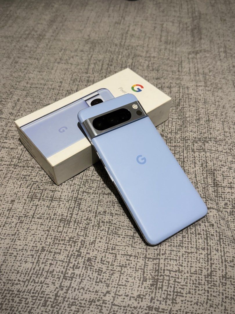 Google Pixel 8 Pro XL - 128GB Bay (Category: Google Pixel) located in Cavite. Submitted by zolarbs (Listing ID 1468653018, Image 1). Description: Google Pixel 8 Pro - 128GB Bay US Variant Almost new condition Comes with Original Box Lightly used, but very presentable. 472 Cycle Count With Cases Open for swap to iPhone 13 Pro Max or iPhone 14 Pro.