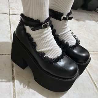 (Category: ) located in . Submitted by _l1lyy_ (Listing ID 1468614117, Image 1). Description: .