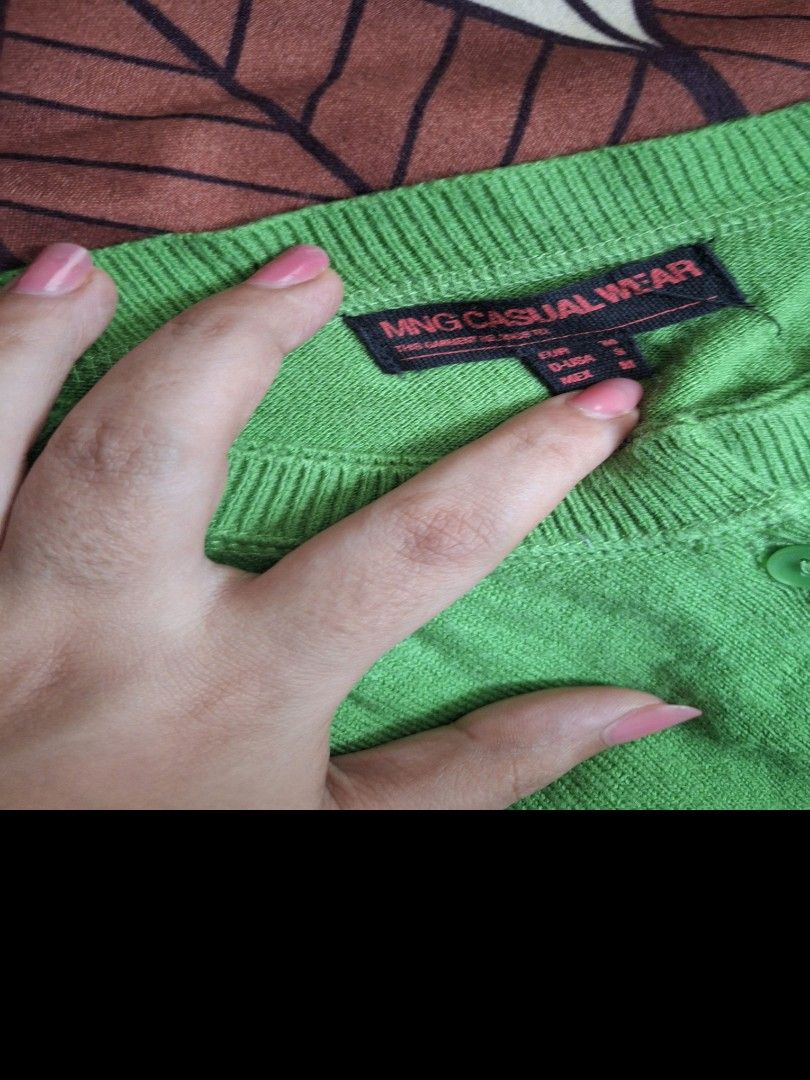 Green Cardigan (Category: Coats, Jackets and Outerwear) located in Manila. Submitted by bitna44 (Listing ID 1468556785, Image 2). Description: Small to medium vintage mango.