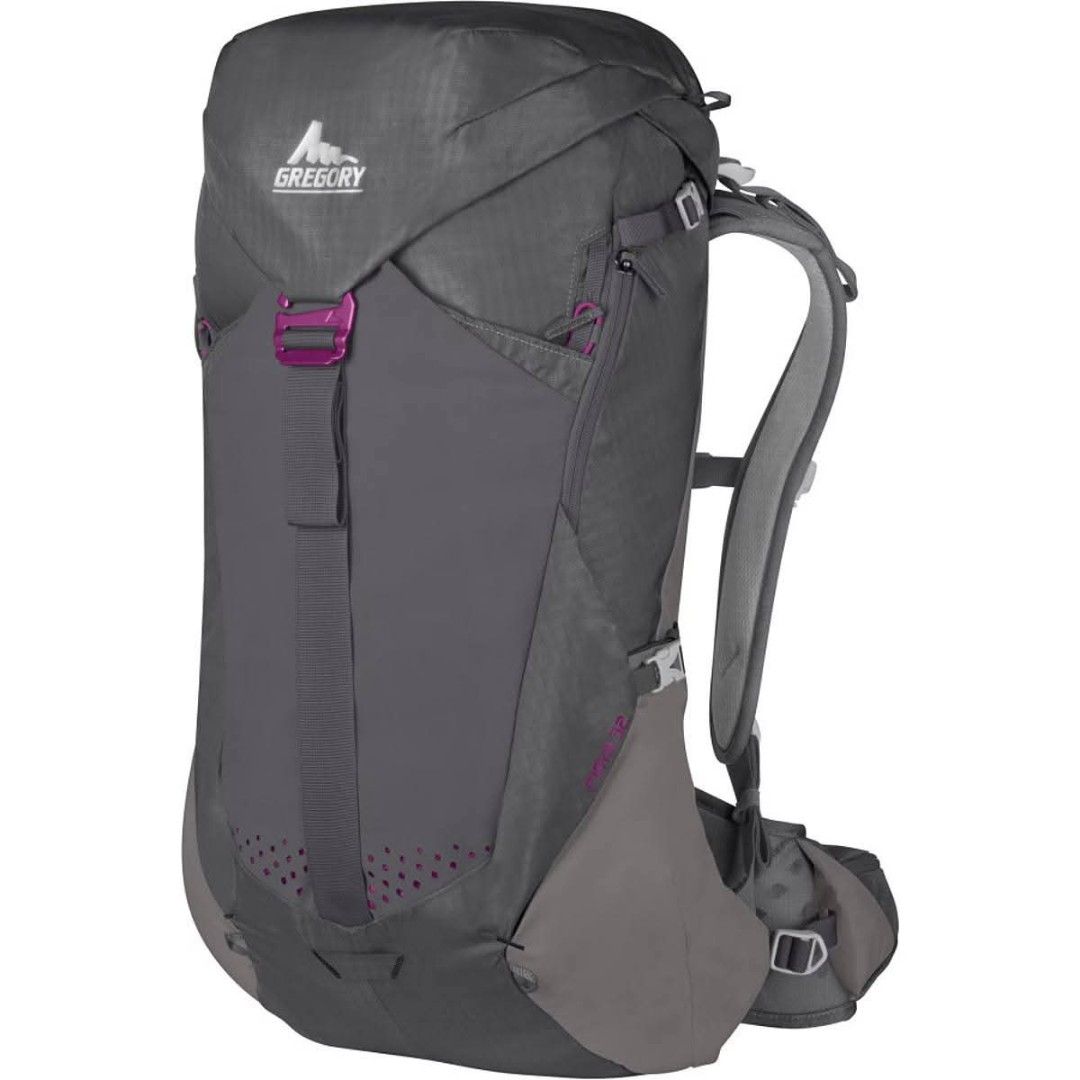 Gregory hking travel bag (Category: Backpacks) located in Butuan. Submitted by reyjah (Listing ID 1468707096, Image 1). Description: Gregory 32L minimal print issue overal excellent condition .