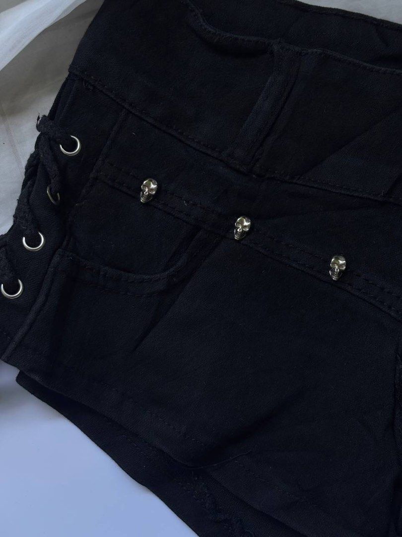 Grunge Black Skull Denim Micro Shorts (Category: Shorts) located in Manila. Submitted by petalfinds_ (Listing ID 1468552291, Image 2). Description: ˚⊱🪷⊰˚ black grunge micro shorts with skull studs ౨ৎ 𝐛𝐫𝐚𝐧𝐝: ౨ৎ 𝐬𝐢𝐳𝐞: 29-31 wl | 8" length | stretchy 🫧⋆｡˚ 𝐝𝐞𝐭𝐚𝐢𝐥𝐬: GANDAAA MYGADD' 😭🤍 rare finds dinn! ─── ⋆⋅☆⋅⋆ ── 「 ✦ 𝐍𝐎 𝐂𝐎𝐃𝐄, 𝐈𝐍𝐕𝐀𝐋𝐈𝐃 𝐌𝐈𝐍𝐄 ✦ 」 𝓹𝓻𝓲𝓬𝓮: 199 𝓬𝓸𝓭𝓮: obsidian.