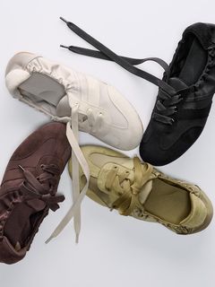 (Category: ) located in . Submitted by miqboutique (Listing ID 1468541870, Image 1). Description: .
