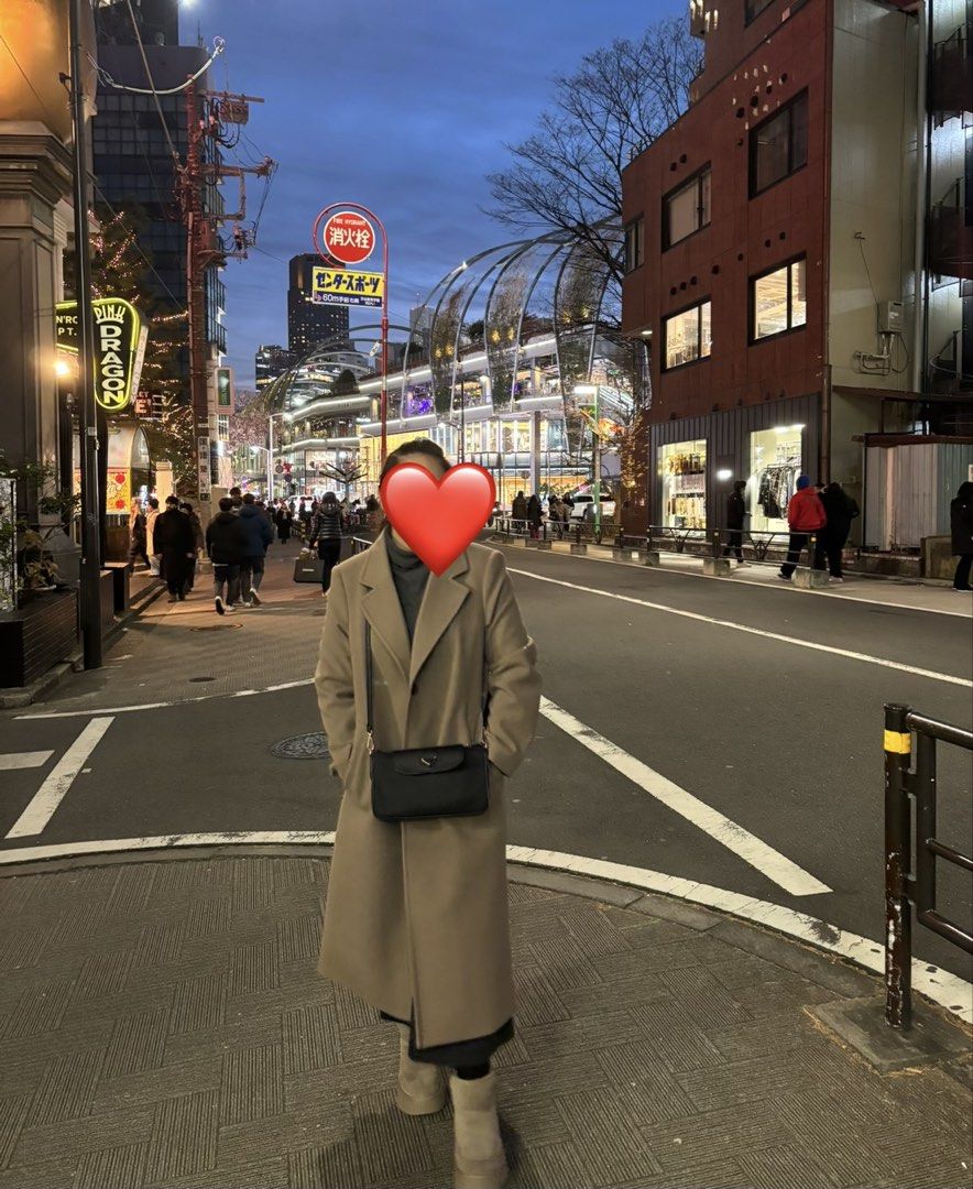 GU Brown Long Wool Coat Size M (Category: Coats, Jackets and Outerwear) located in Quezon City. Submitted by kimioutlet (Listing ID 1468607438, Image 1). Description: - Brand: GU - Color: Brown - Size: Medium (Made in Vietnam) - Condition: Worn once in Tokyo, like new and super clean - Features: Lapel collar, long sleeves, 2 black front buttons, extra warm - Length: Hits past the knees RFS: Not using anymore Bought in GU Japan.