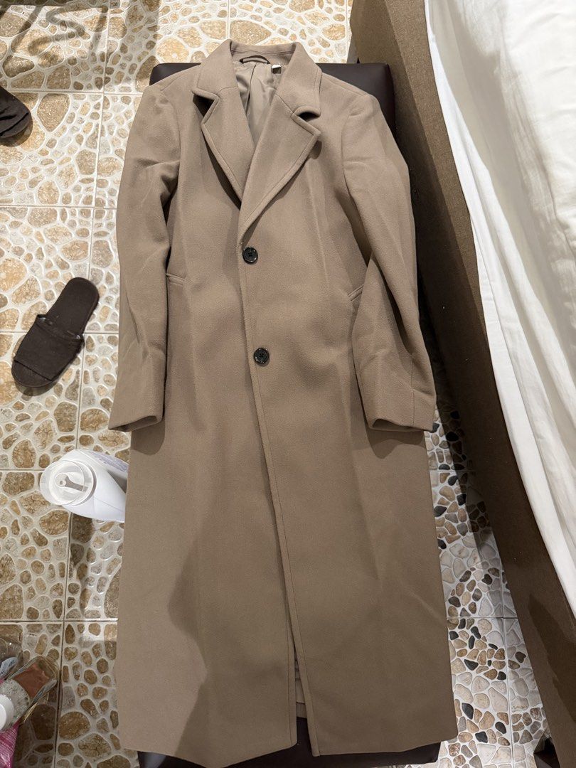 GU Brown Long Wool Coat Size M (Category: Coats, Jackets and Outerwear) located in Quezon City. Submitted by kimioutlet (Listing ID 1468607438, Image 2). Description: - Brand: GU - Color: Brown - Size: Medium (Made in Vietnam) - Condition: Worn once in Tokyo, like new and super clean - Features: Lapel collar, long sleeves, 2 black front buttons, extra warm - Length: Hits past the knees RFS: Not using anymore Bought in GU Japan.