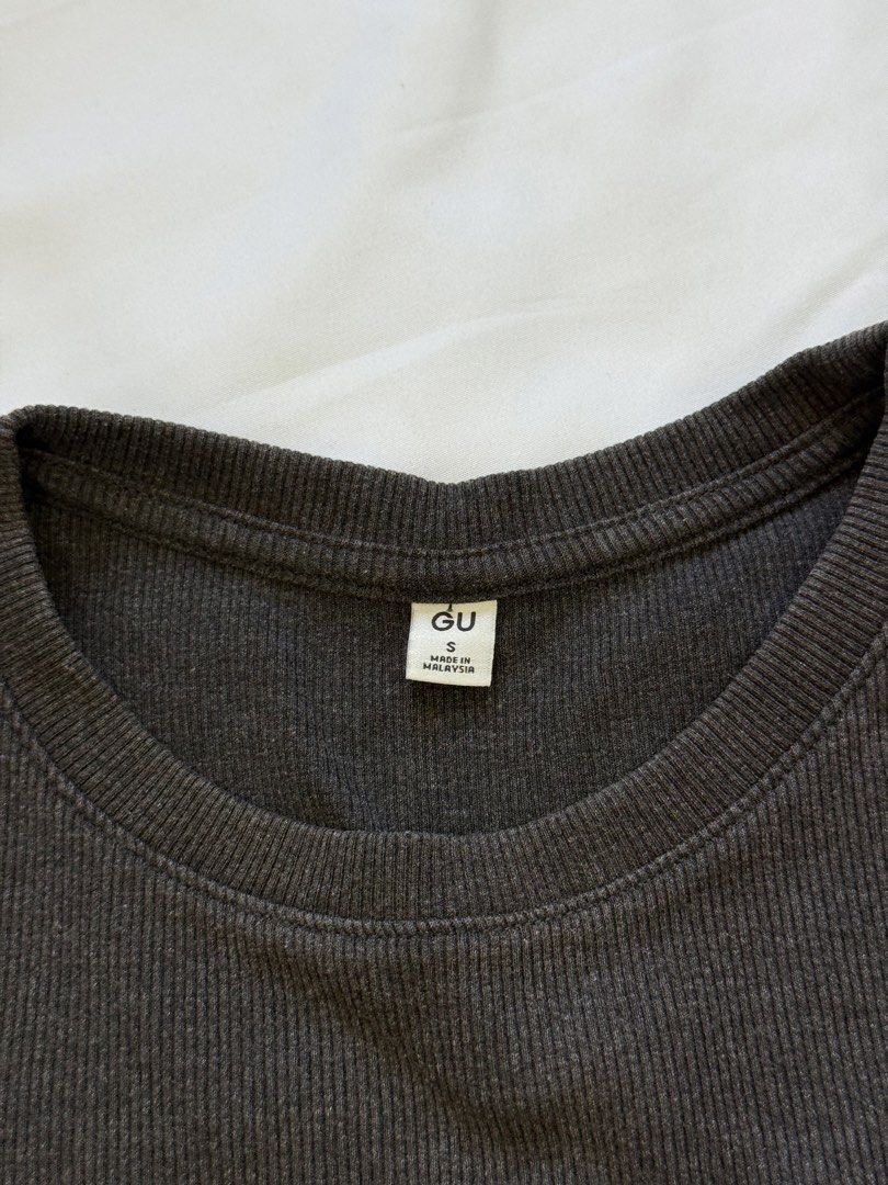 GU CROPTOP | TAKE ALL ₱300 (Category: Shirts) located in General Trias. Submitted by fellasunshine (Listing ID 1468659524, Image 2). Description: - take akl gu top for ₱300 - orig price 400 each - decluttering - personal item - j&t or lalamove.