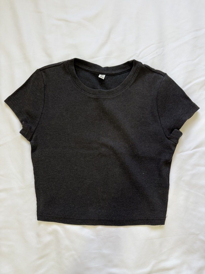 GU CROPTOP | TAKE ALL ₱300 (Category: Shirts) located in General Trias. Submitted by fellasunshine (Listing ID 1468659524, Image 1). Description: - take akl gu top for ₱300 - orig price 400 each - decluttering - personal item - j&t or lalamove.