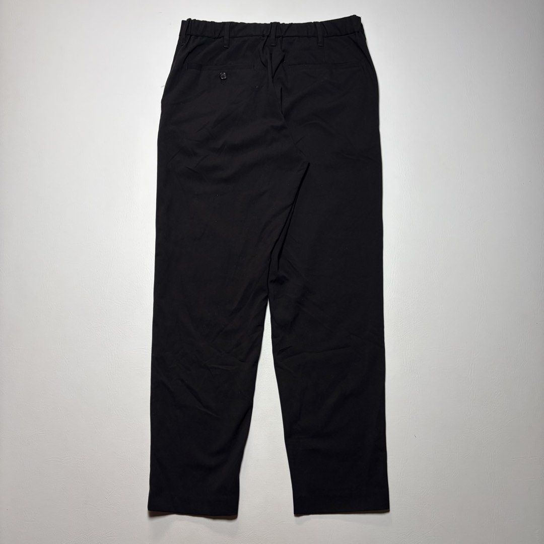 GU EASY ANKLE PANTS (Category: Chinos) located in Guagua. Submitted by lexithrift (Listing ID 1468614073, Image 2). Description: GU EASY ANKLE PANTS SIZE S DIMES 30-32X37 EXCELLENT CONDITION PHP 580.