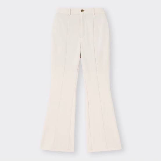 GU Flare Slacks (Category: Jeans) located in Bacolod City. Submitted by pym_shops (Listing ID 1468622797, Image 1). Description: - Brand/Item: GU flare pants - Color: Cream / Off-white - Size: Medium (M) - Fit: High waist with button closure and front center seams - Fabric: Structured with a slight stretch - Condition: Clean, ready to wear - Versatile: Great basic piece for work or casual outings.