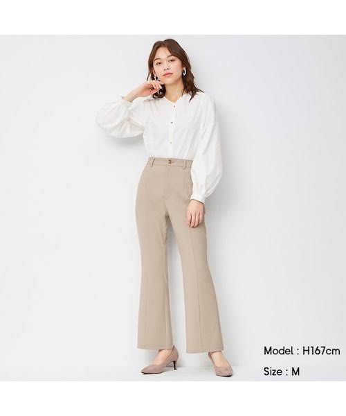 GU Flare Slacks (Category: Jeans) located in Bacolod City. Submitted by pym_shops (Listing ID 1468622797, Image 2). Description: - Brand/Item: GU flare pants - Color: Cream / Off-white - Size: Medium (M) - Fit: High waist with button closure and front center seams - Fabric: Structured with a slight stretch - Condition: Clean, ready to wear - Versatile: Great basic piece for work or casual outings.