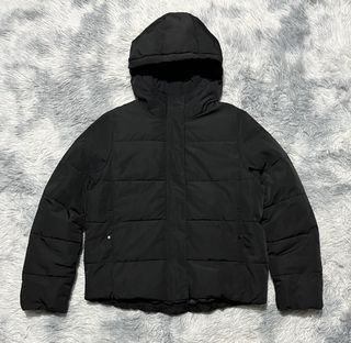 (Category: ) located in . Submitted by winterclothes.ph (Listing ID 1468525921, Image 1). Description: .