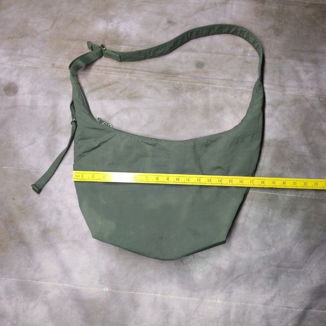 GU Soft Nylon Crossbody Bag (Category: Sling Bags) located in San Jose. Submitted by dripdropph22 (Listing ID 1468649102, Image 3). Description: GU Soft Nylon Crossbody Bag 449 + SF Issue nasa picture Unli vouche Unli VC.