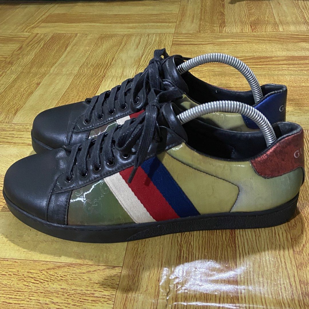 Gucc! Sneakers (Category: Sneakers & Footwear) located in Dasmarinas. Submitted by thrift2gems (Listing ID 1468627648, Image 2). Description: GUCCI SNEAKERS NO SIZE TAG BUT I THINK IT'S SIZE 9 GOOD CONDITION ISSUE SIGN OF USAGE .