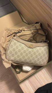 （分類：）位於 。 由 stylereload 提交（商品編號 1468538935，圖片 1）。簡介： 。