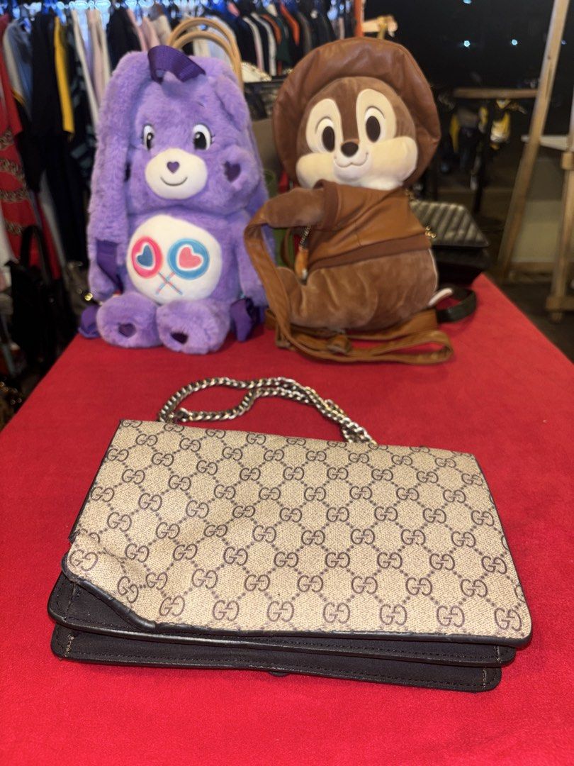 Gucci GG Supreme Dionysus Shoulder Bag (Category: Luxury Bags & Wallets) located in Manila. Submitted by jeromskito66462 (Listing ID 1468675048, Image 2). Description: - Authentic Gucci GG Supreme shoulder bag - Signature canvas pattern with black suede front flap panels - Silver-tone chain strap and textured horseshoe closure with tiger head detail - Spacious interior with a zippered divider pocket and fabric lining - Serial number tag included 