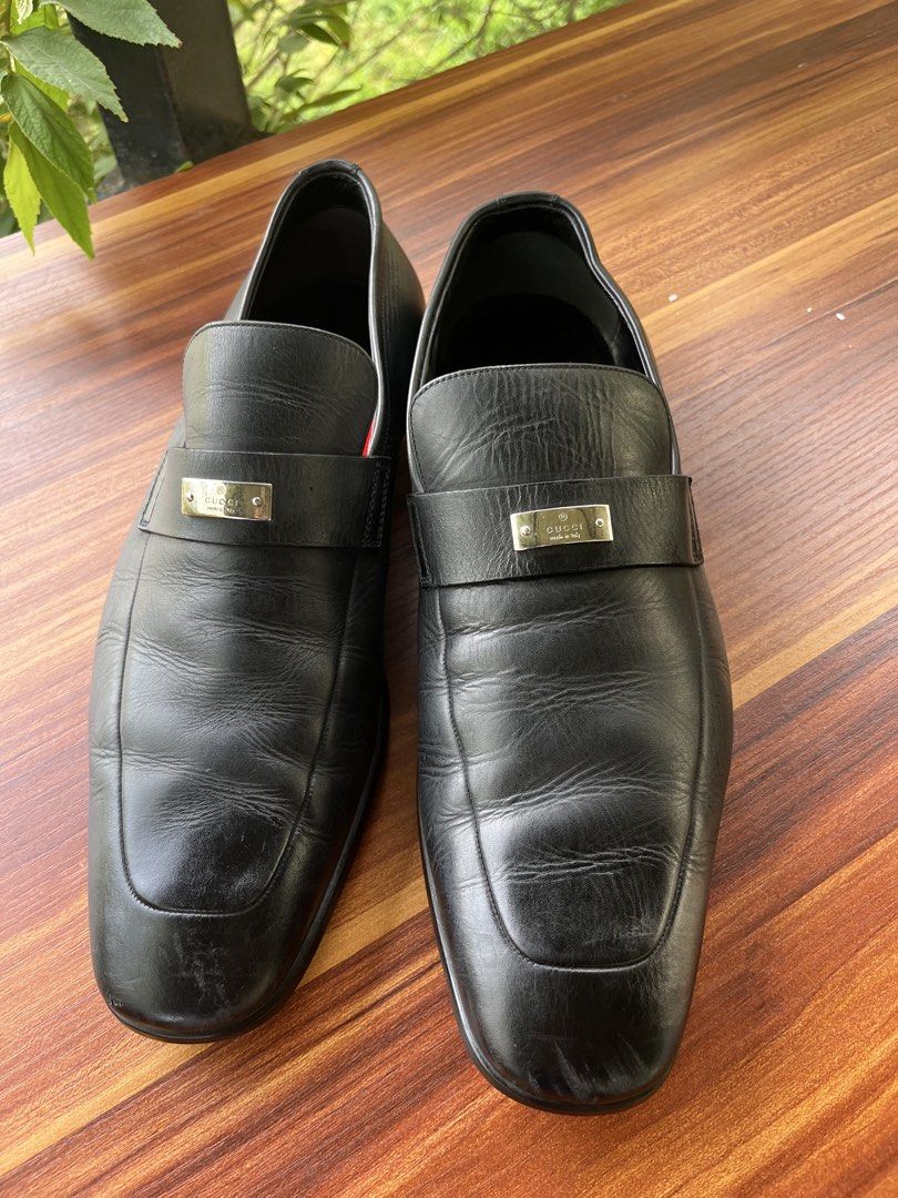 GUCCI shoes (Category: Sneakers & Footwear) located in Oroquieta. Submitted by mightyfalcon.f3b3e6 (Listing ID 1468586609, Image 1). Description: size:8 1/2 genuine leather selected ukay source comfyv.