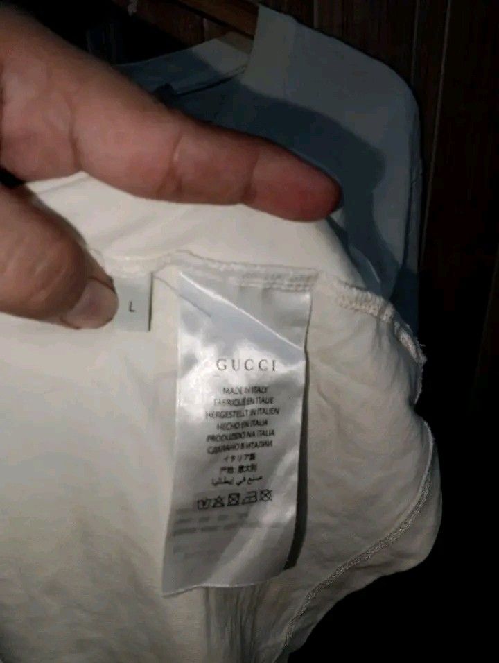 GUCCI X TNF (Category: Tshirts & Polo Shirts ) located in Taguig. Submitted by clothingselection (Listing ID 1468662733, Image 3). Description: PTPA GUCCI X TNF LASER PRINT 23.5 X 30 VERYGOOD CONDITION NID WASH FRESH FROM BALE LOOSE STITCH LANG KABILANG TAHI SA NECKTAG.