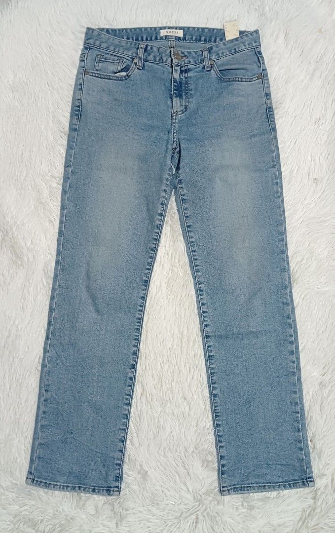Guess jeans (Category: Jeans) located in Ozamiz City. Submitted by meshthrift11 (Listing ID 1468599943, Image 2). Description: size 28-30 stretchable length 36.