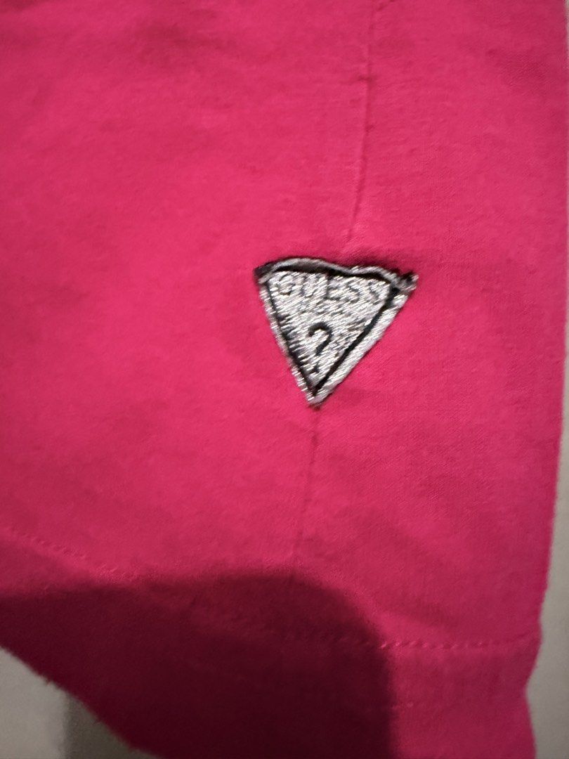Guess Shirt for Kids (Category: Babies & Kids Fashion) located in Manila. Submitted by clothesandcollectibles (Listing ID 1468588136, Image 2). Description: Good as new, no issue. .