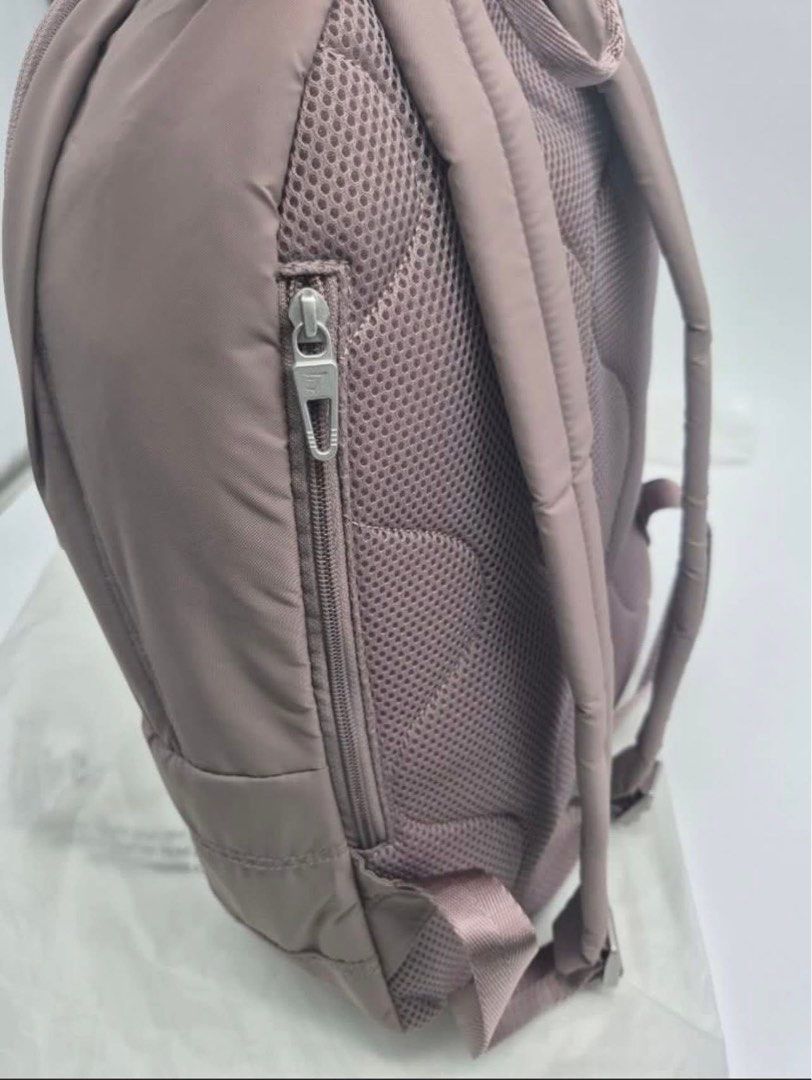 gymshark backpack (Category: Activewear) located in Davao. Submitted by marthascloset (Listing ID 1468705580, Image 2). Description: .