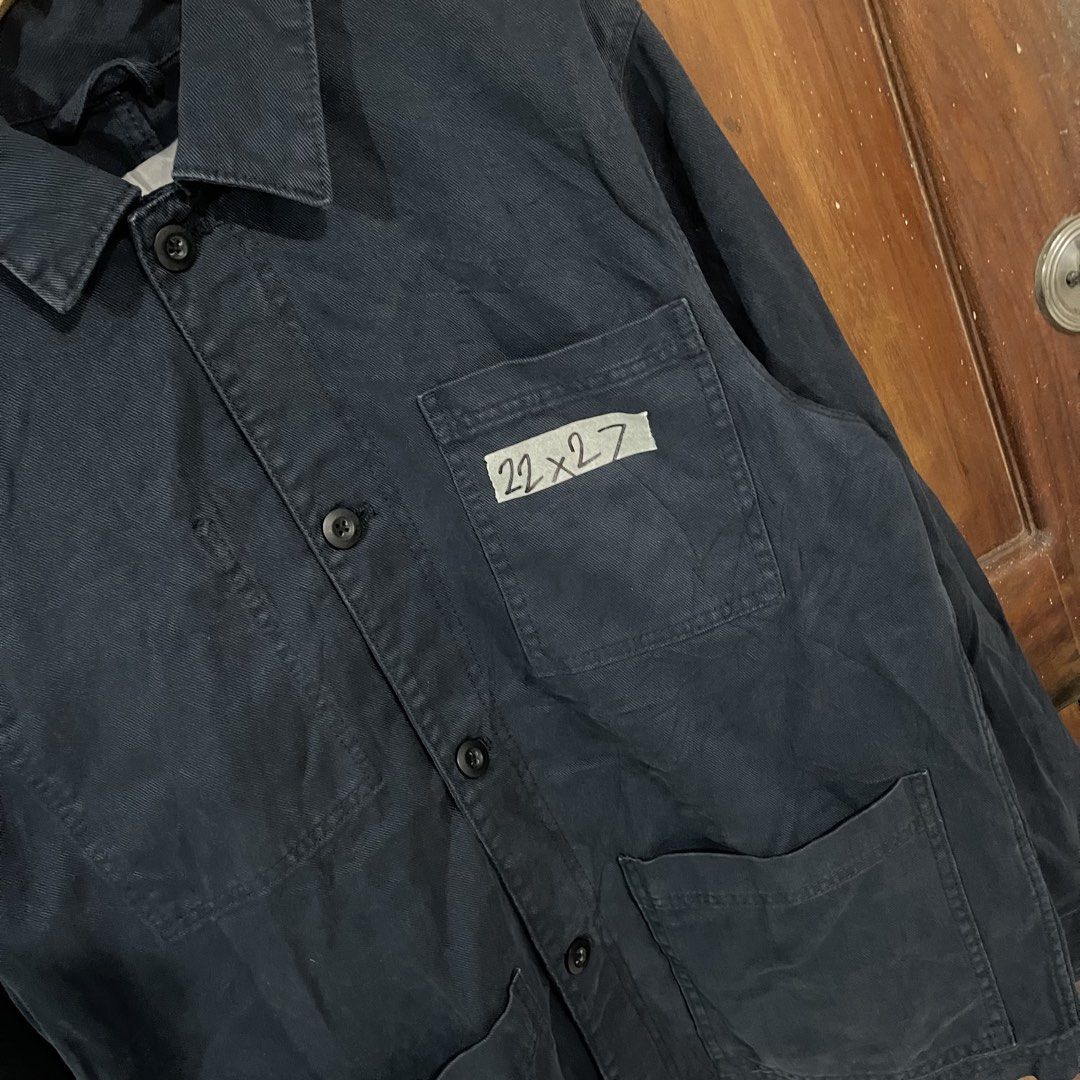 H& M size large (Category: Coats, Jackets and Outerwear) located in Butuan. Submitted by cgsayas20083001 (Listing ID 1468620679, Image 2). Description: 9/10.