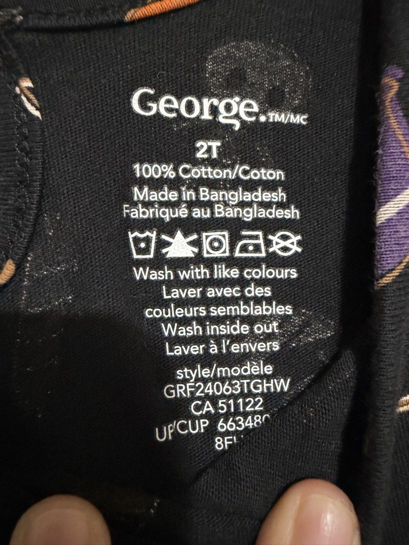 Halloween Dress (Category: Babies & Kids Fashion) located in Dasmarinas. Submitted by elizmaebau68309 (Listing ID 1468628746, Image 2). Description: George black long-sleeve cotton Halloween print of pumpkins, ghosts, bats, mummies, and witch hats. Like new condition 2T.