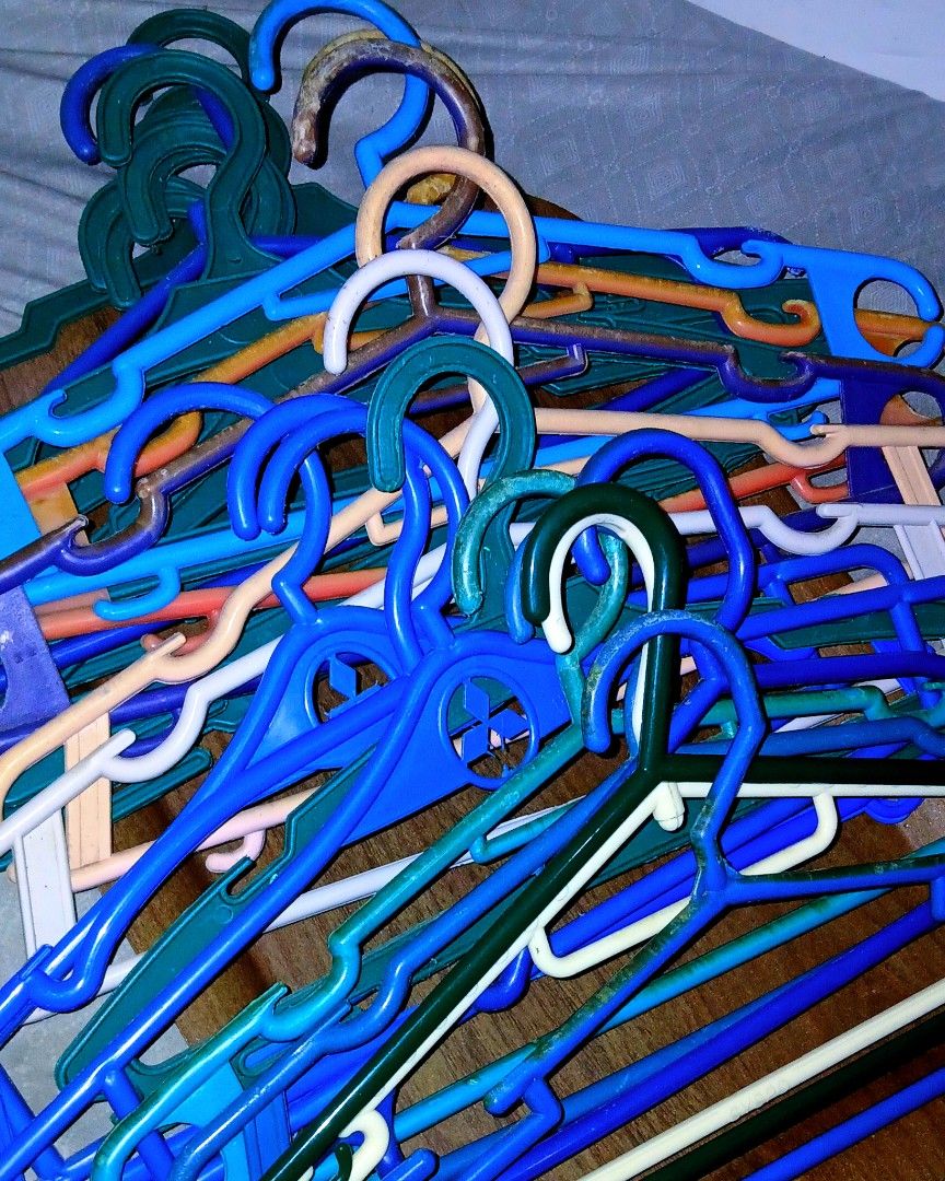 HANGER (25 PIECES) (Category: Cleaning Tools & Supplies) located in Caloocan City. Submitted by tenderluv (Listing ID 1468505299, Image 1). Description: .