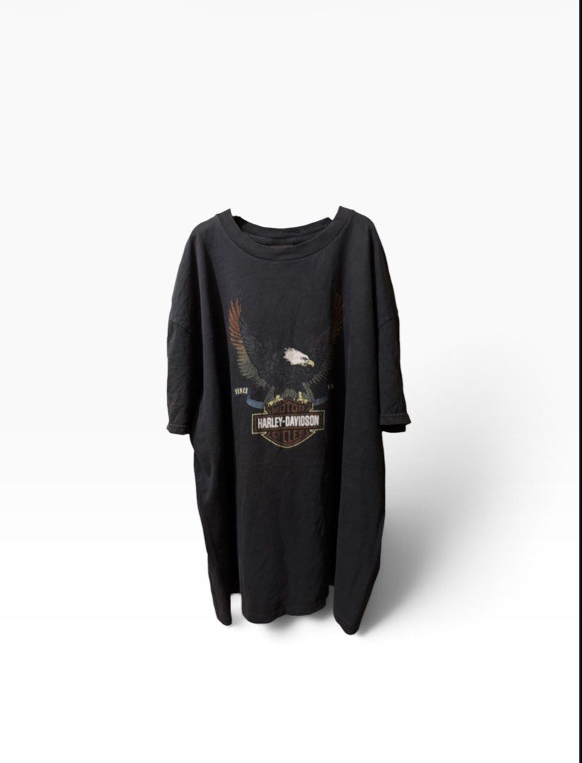 Harley Davidson (Category: Tshirts & Polo Shirts ) located in Manila. Submitted by cokecain (Listing ID 1468656619, Image 1). Description: SIZE XL 1 pin hole.