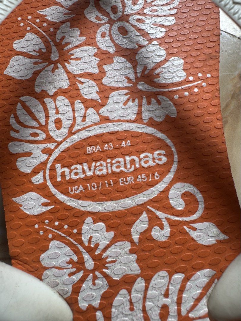 Havaianas (Category: Slippers & Slides) located in Kabankalan. Submitted by secondhandgemsz (Listing ID 1468526362, Image 3). Description: Size 10/11 Mens Like New No Flaws Orig.