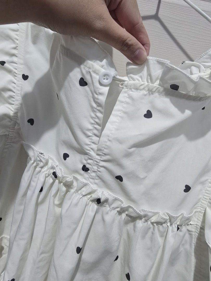 Hearts Doll Top (Category: Blouses) located in Quezon City. Submitted by dinesaur (Listing ID 1468689401, Image 2). Description: l-xl.