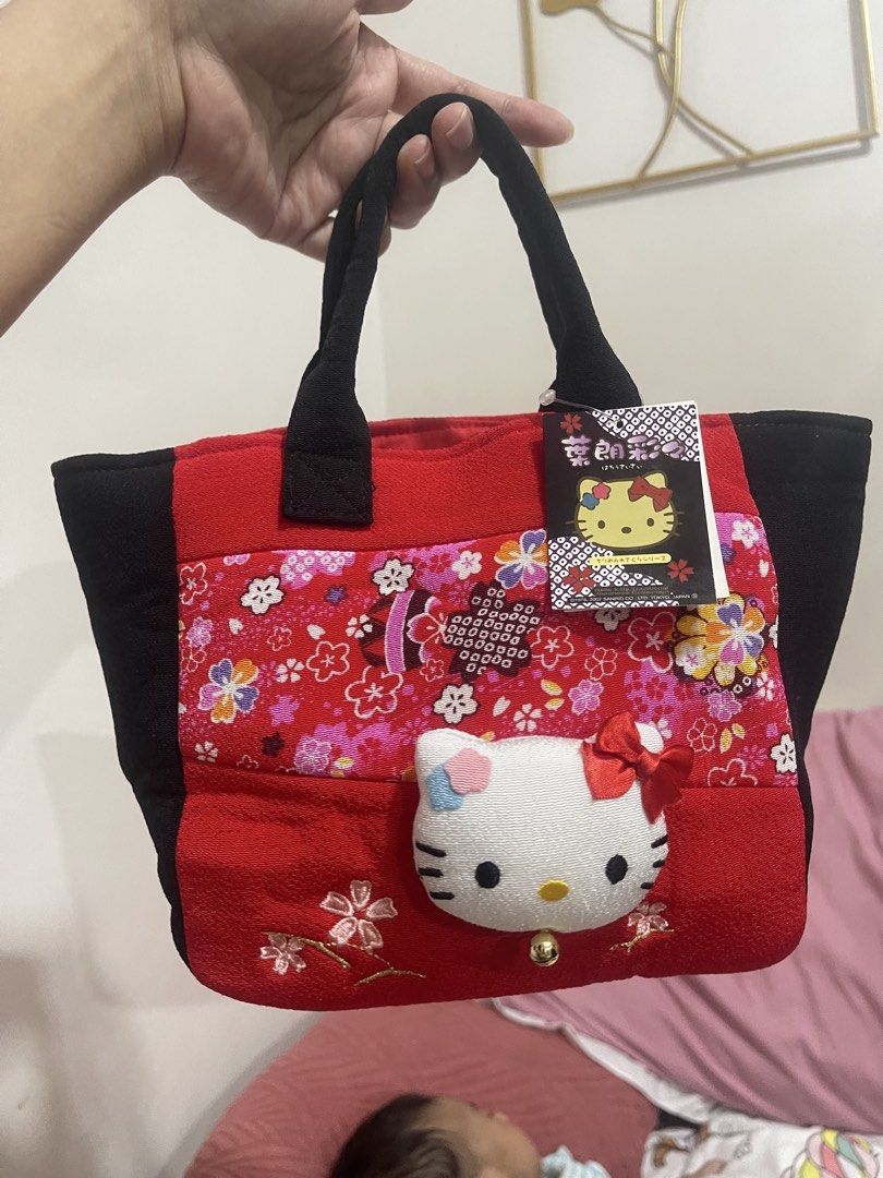 Hello kitty japan sanrio tote bag (Category: Tote Bags) located in Cabiao. Submitted by imeon13 (Listing ID 1468705878, Image 1). Description: .