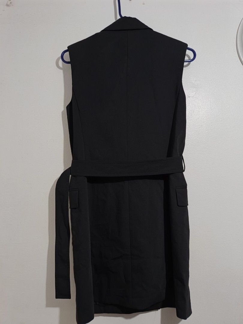 Helmut Lang black belted wool blend (Category: Coats, Jackets and Outerwear) located in Rizal. Submitted by vanessa_finds_ (Listing ID 1468608730, Image 2). Description: length 32" bust width 16.5" waist 14" hips 17".