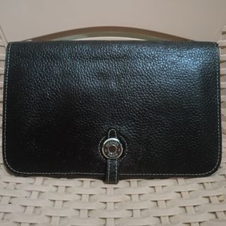 (Category: ) located in . Submitted by luxondiscount (Listing ID 1468509965, Image 1). Description: .