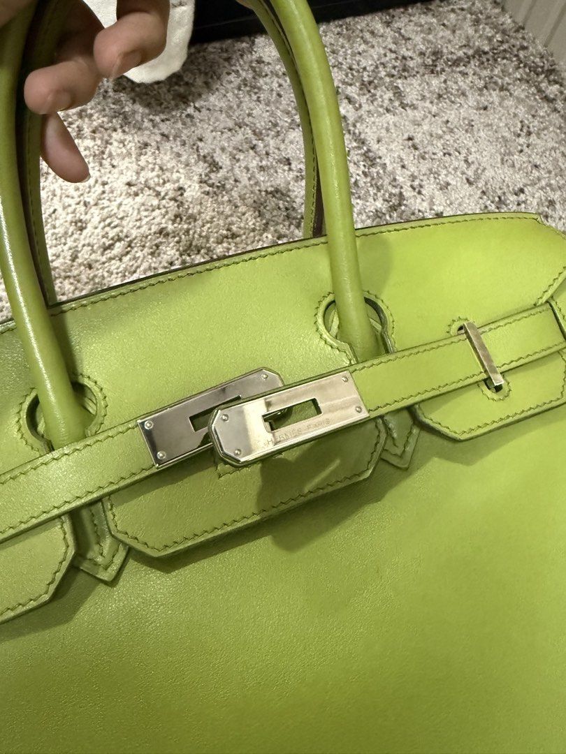 Hermès Birkin 30 Lime Green Leather Bag (Category: Luxury Bags & Wallets) located in Quezon City. Submitted by jakalalo22 (Listing ID 1468711862, Image 2). Description: - Authentic Hermès Birkin bag - Stunning lime green shade with sleek silver hardware - Clean interior featuring convenient slip pockets - Protective metal feet on the base - Includes original dust bag and authentication certificate.