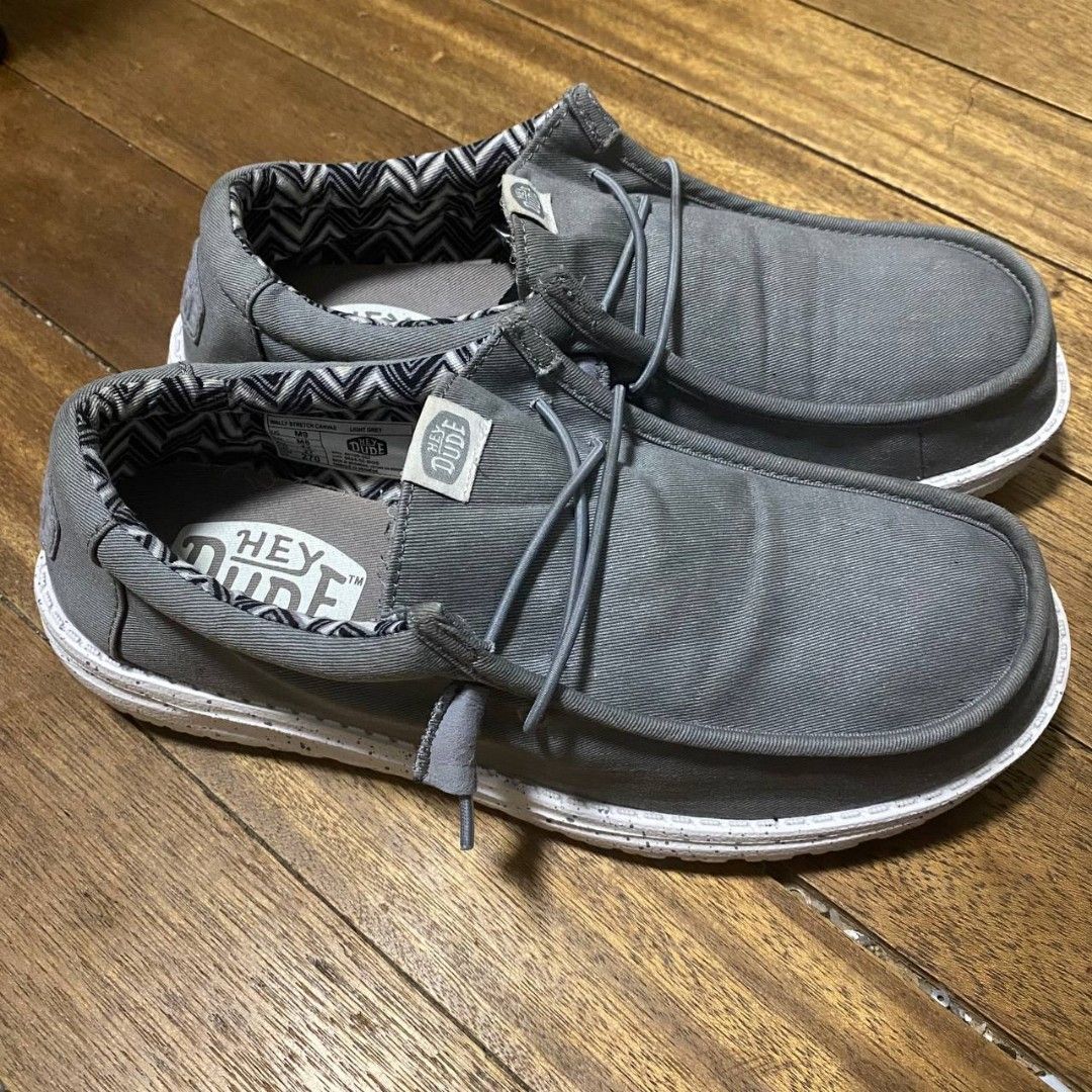 Hey dude shoe (Category: Casual Shoes) located in Cavite. Submitted by safehawk-c9a684 (Listing ID 1468700387, Image 2). Description: for sale hey dude shoe use like new size 9.
