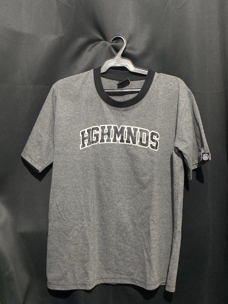 High Minds Tshirt (Category: Formal Shirts) located in Paranaque City. Submitted by things.jesspreloved (Listing ID 1468591483, Image 1). Description: .