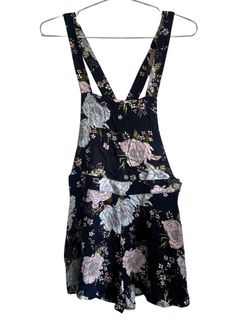 (Category: ) located in . Submitted by thrift.reset (Listing ID 1468563133, Image 1). Description: .