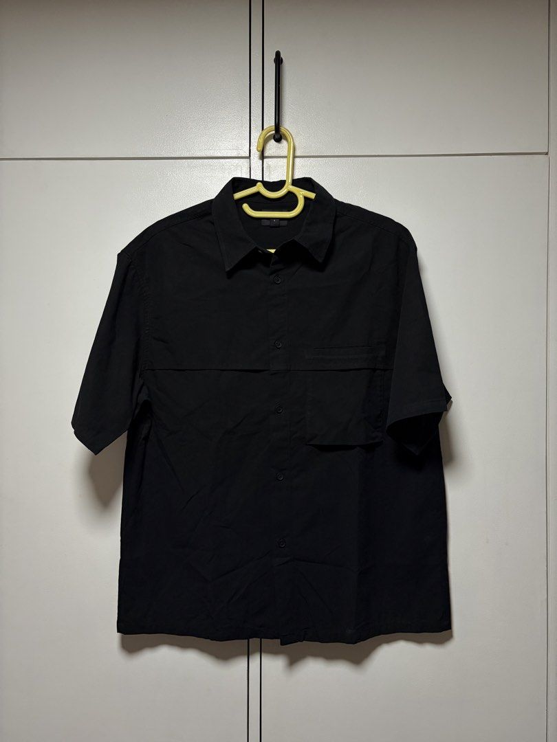 H&M Boxy Short Sleeve (Category: Formal Shirts) located in San Fernando. Submitted by uniquegallery.ph (Listing ID 1468501814, Image 1). Description: H&M BOXY SHORT SLEEVE SIZE SMALL ON TAG ( FITS MEDIUM) GOOD CONDITION USED ONCE! 800 (srp 1,490).
