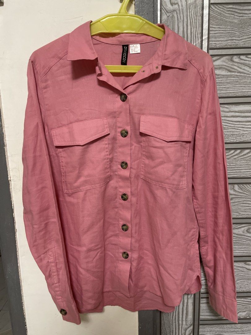 H&M Longsleeves for women (Category: Longsleeves) located in Manila. Submitted by peansandtobs (Listing ID 1468594879, Image 2). Description: Rsf: nakatambak lang di nagagamit Good as new 299 each.