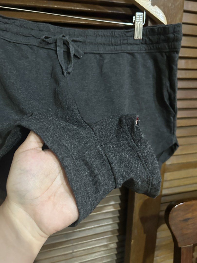 H&M lounge shorts (Category: Shorts) located in Las Pinas. Submitted by kukayskabinet (Listing ID 1468543858, Image 3). Description: 📌last price posted 📌no haggling, (TAWAD ) items are already on sale 📌 items posted are either brand new or pre-loved 📌 manage your expectations and buy at your own risk. .