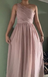 (Category: ) located in . Submitted by closetbyellie_ (Listing ID 1465883928, Image 1). Description: .