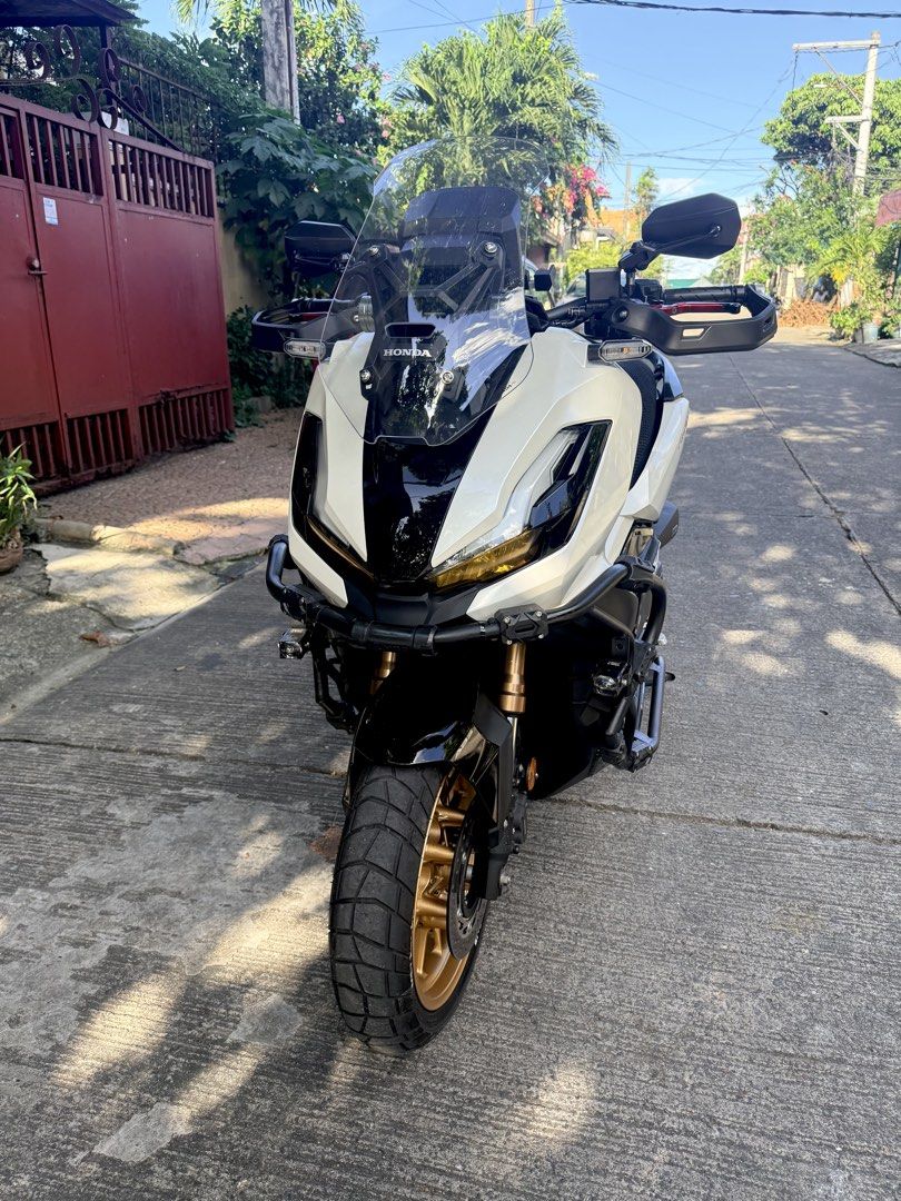 Honda ADV350 (Category: Motorbikes for Sale) located in Quezon City. Submitted by 27niceguy (Listing ID 1468658999, Image 1). Description: Honda ADV 350 Pearl White (Color Already Indicated) 3,300 odometer only This is my Personal Scooter under my Name I am the Owner Seller Complete Original Papers OR/CR LTO Plate Available Registered for 3 Years 2026-2029 With Receipts, Manuals, Certificate of Sales And Extra key (not yet programmed) and code FR